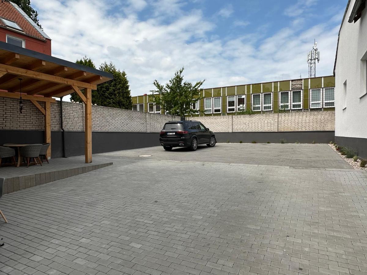 Ferienwohnung Rezidence Kbely - Free Parking Prag Exterior foto